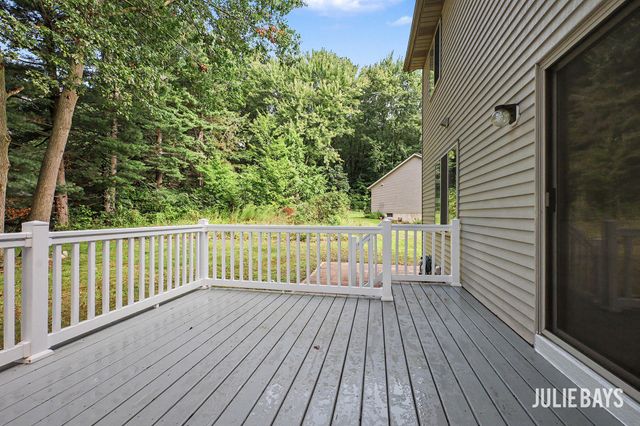 6631 Runway Court SW, Byron Center, MI 49315