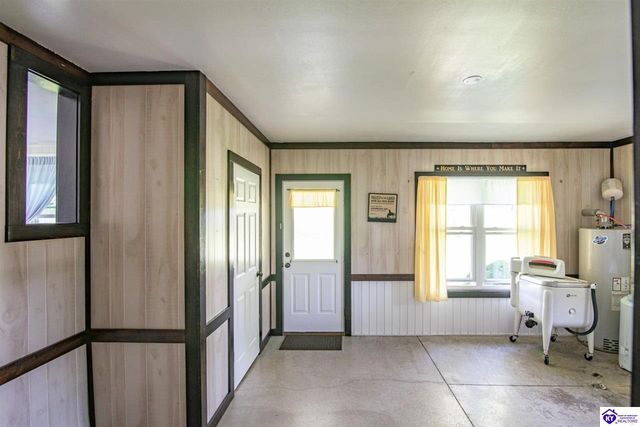 2425 Cave Hill Road, Munfordville, KY 42765