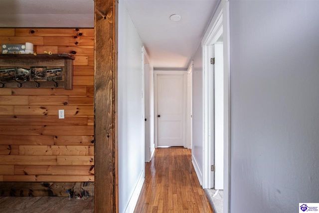 2425 Cave Hill Road, Munfordville, KY 42765