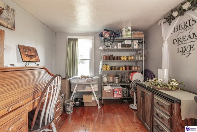 2425 Cave Hill Road, Munfordville, KY 42765