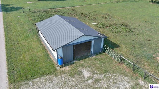 2425 Cave Hill Road, Munfordville, KY 42765