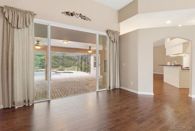 4887 N Baywood Drive, Beverly Hills, FL 34465