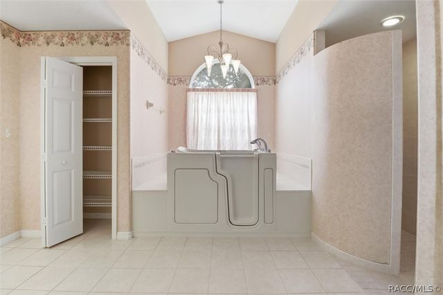 4887 N Baywood Drive, Beverly Hills, FL 34465