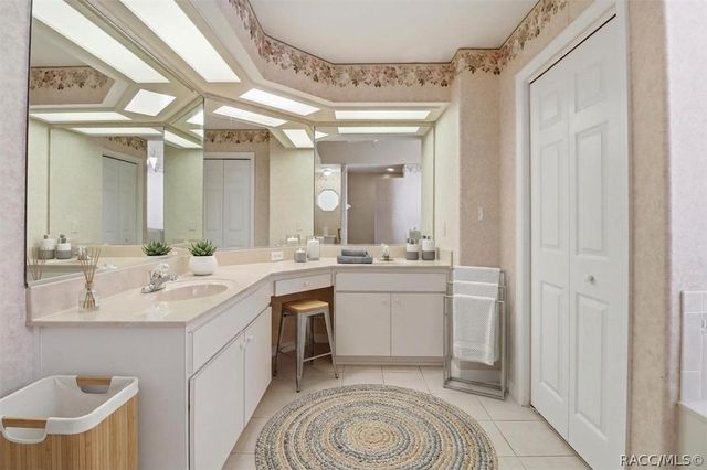 4887 N Baywood Drive, Beverly Hills, FL 34465