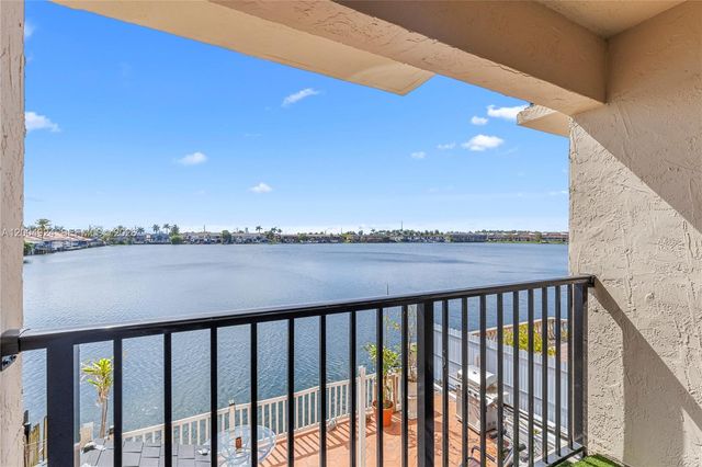 5580 W 26th Ct 209, Hialeah, FL 33016