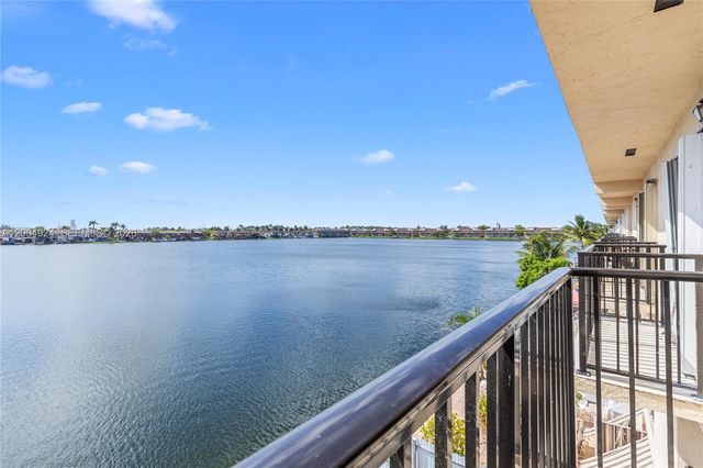 5580 W 26th Ct 209, Hialeah, FL 33016