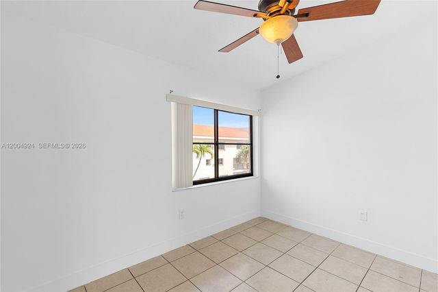 5580 W 26th Ct 209, Hialeah, FL 33016