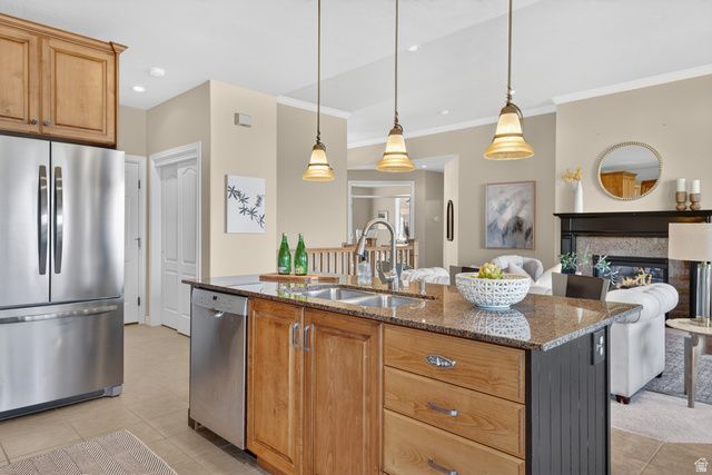 1623 E HIGH OAKS LN, Draper, UT 84020