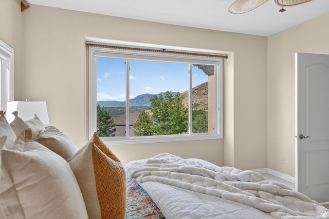 1623 E HIGH OAKS LN, Draper, UT 84020