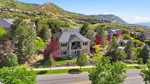 1623 E HIGH OAKS LN, Draper, UT 84020