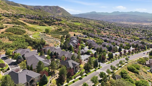 1623 E HIGH OAKS LN, Draper, UT 84020