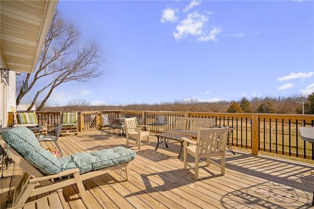 12809 E 246th Terrace, Peculiar, MO 64078