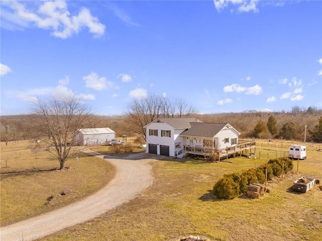 12809 E 246th Terrace, Peculiar, MO 64078