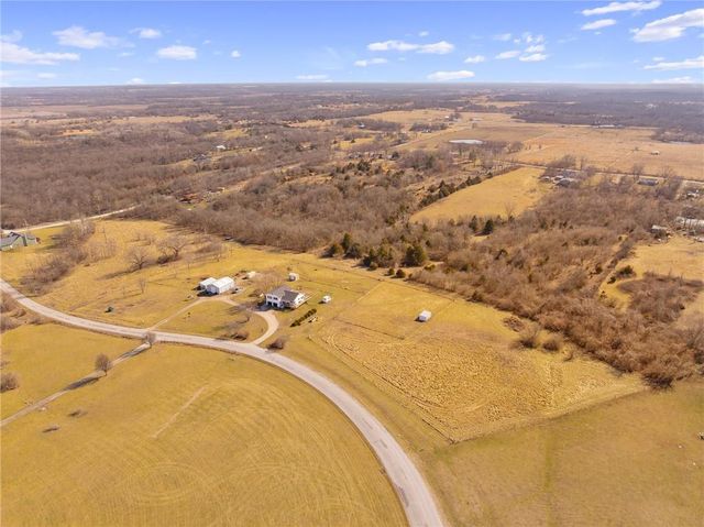 12809 E 246th Terrace, Peculiar, MO 64078