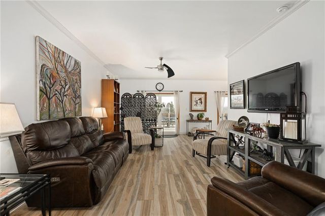 12809 E 246th Terrace, Peculiar, MO 64078