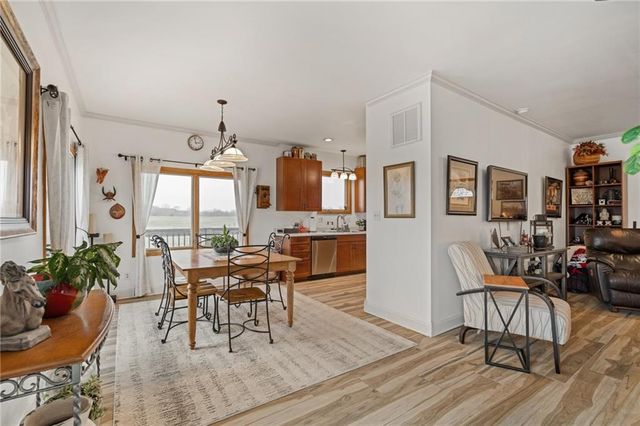 12809 E 246th Terrace, Peculiar, MO 64078