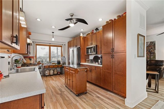 12809 E 246th Terrace, Peculiar, MO 64078