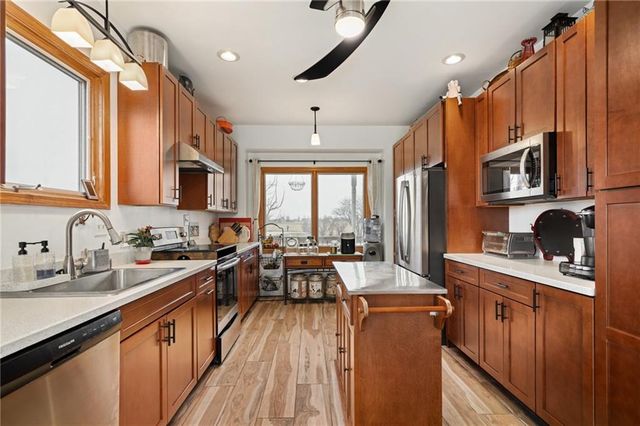 12809 E 246th Terrace, Peculiar, MO 64078