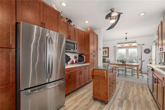 12809 E 246th Terrace, Peculiar, MO 64078