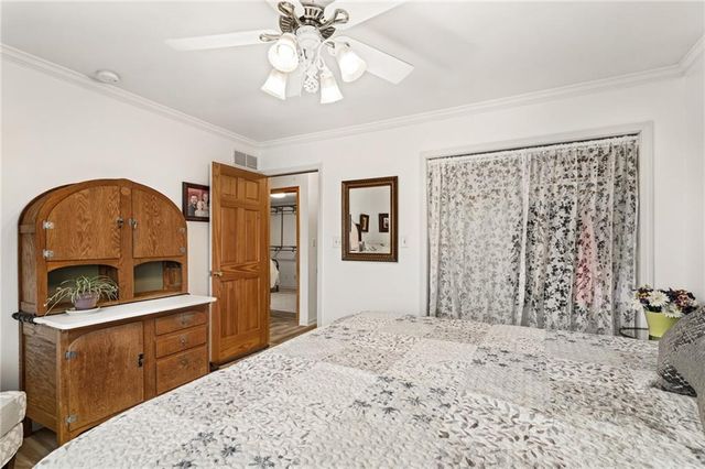 12809 E 246th Terrace, Peculiar, MO 64078