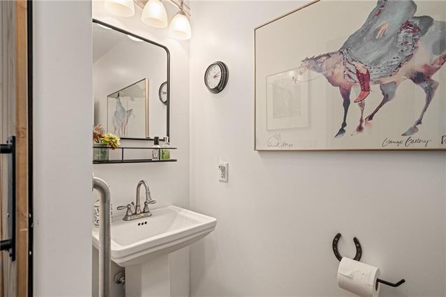 12809 E 246th Terrace, Peculiar, MO 64078