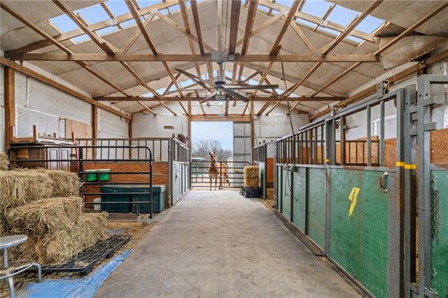 12809 E 246th Terrace, Peculiar, MO 64078