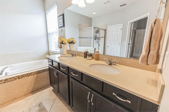 3867 WIND DANCER CIRCLE, St Cloud, FL 34772