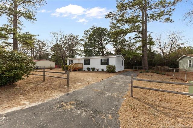 2918 Dothan Drive, Fayetteville, NC 28306