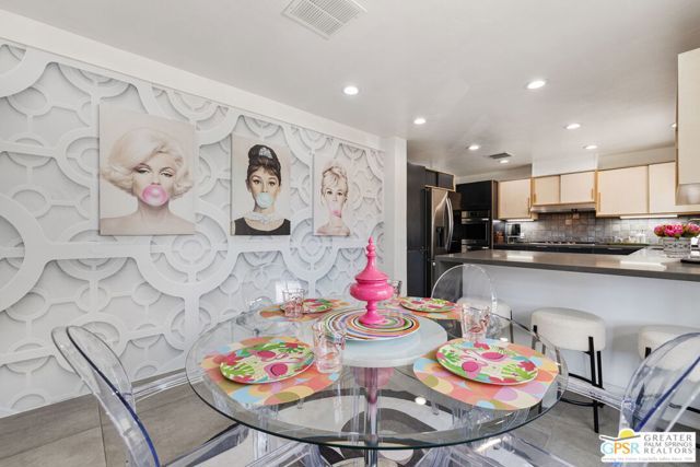 1251 E San Lorenzo Road, Palm Springs, CA 92264