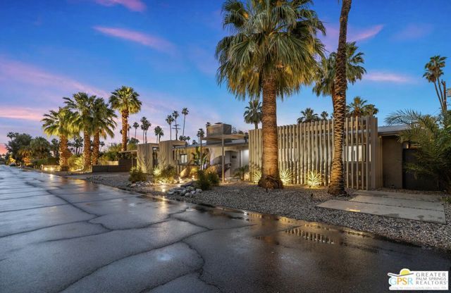 1251 E San Lorenzo Road, Palm Springs, CA 92264