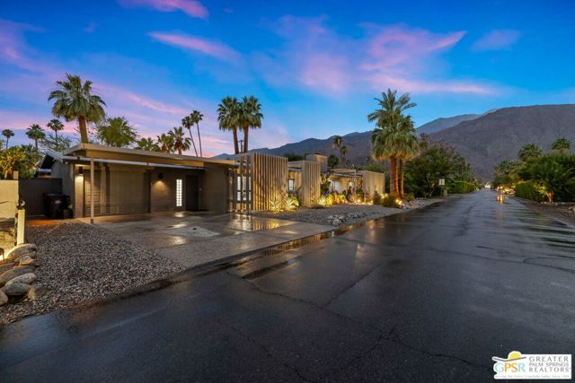 1251 E San Lorenzo Road, Palm Springs, CA 92264