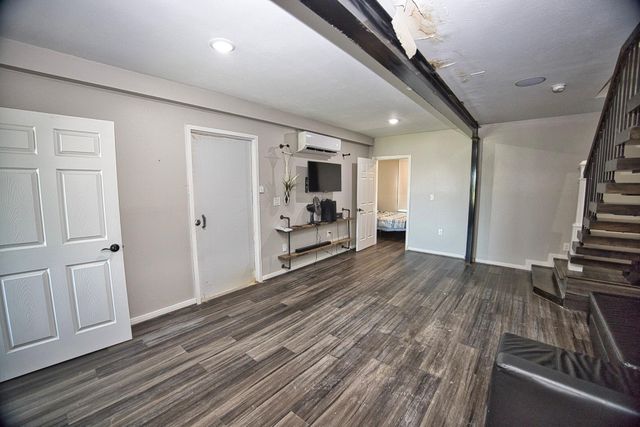 4016 Las Palmas Street, Galveston, TX 77554