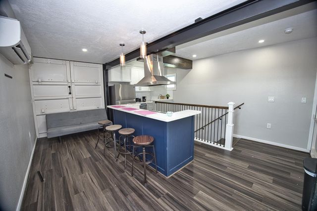 4016 Las Palmas Street, Galveston, TX 77554
