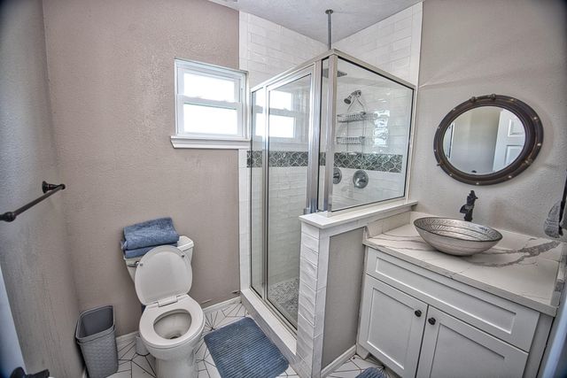 4016 Las Palmas Street, Galveston, TX 77554