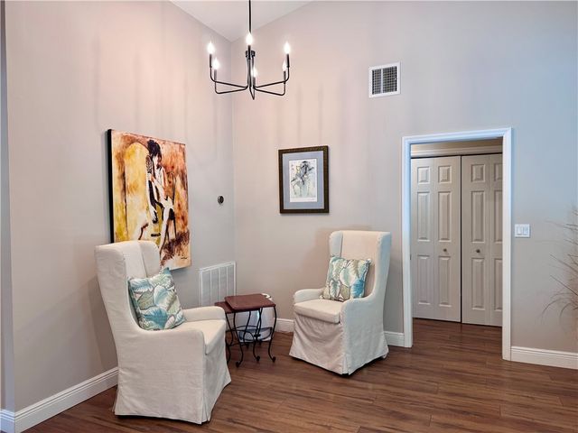 610 39th Court SW, Vero Beach, FL 32968