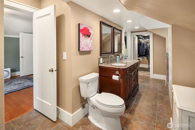 6702 5th Avenue NW, Seattle, WA 98117