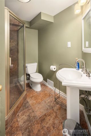 6702 5th Avenue NW, Seattle, WA 98117