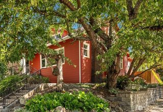 6702 5th Avenue NW, Seattle, WA 98117