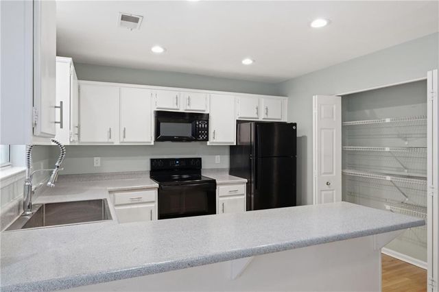 5149 Afton Way SE, Smyrna, GA 30080