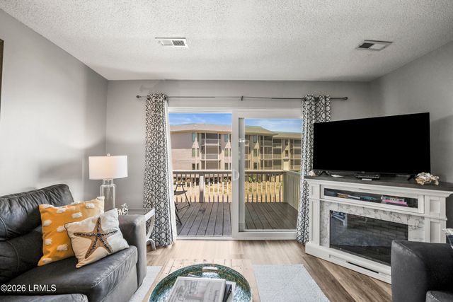 3 Cedar Reef Dr Unit E211, Harbor Island, SC 29920