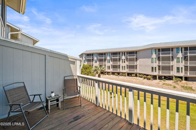 3 Cedar Reef Dr Unit E211, Harbor Island, SC 29920