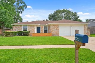 9950 Sageroyal Lane, Houston, TX 77089