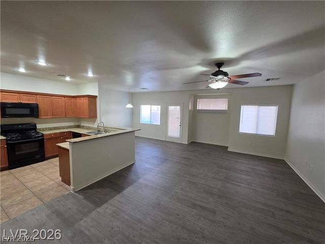 1423 Orange Jubilee Road, Henderson, NV 89014