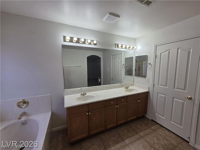 1423 Orange Jubilee Road, Henderson, NV 89014