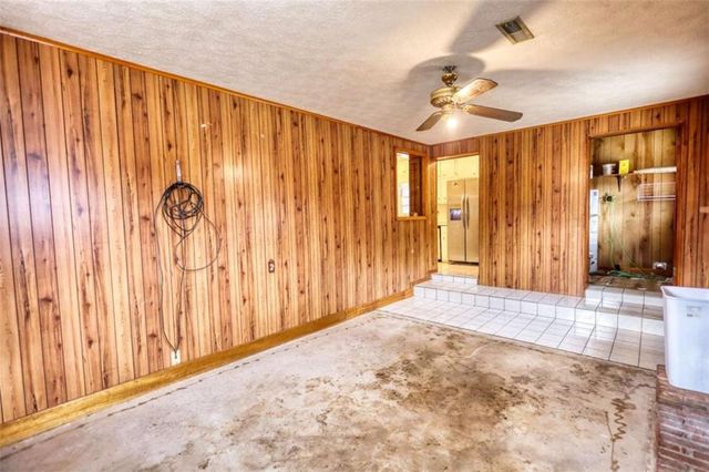 1924 Mural Circle, Morrow, GA 30260