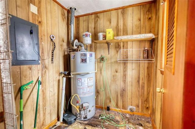 1924 Mural Circle, Morrow, GA 30260