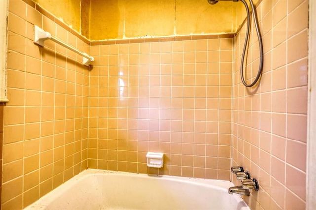 1924 Mural Circle, Morrow, GA 30260