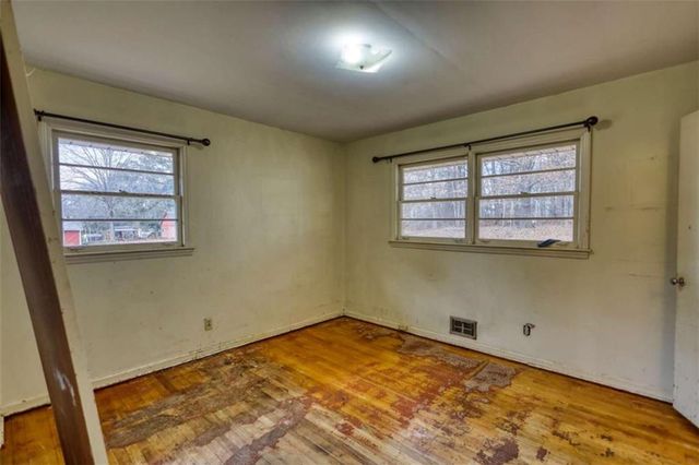 1924 Mural Circle, Morrow, GA 30260