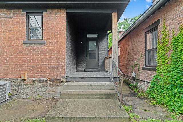 339 E Sycamore Street, Columbus, OH 43206