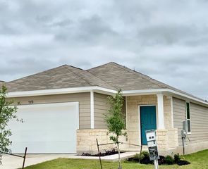119 Wild Wind CV, Jarrell, TX 76537